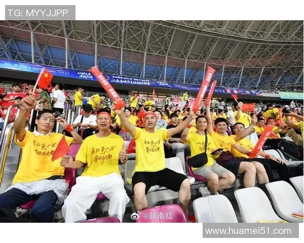 球迷热情呼喊球星名字展现激情与忠诚的足球文化魅力 球迷热情呼喊球星名字展现激情与忠诚的足球文化魅力